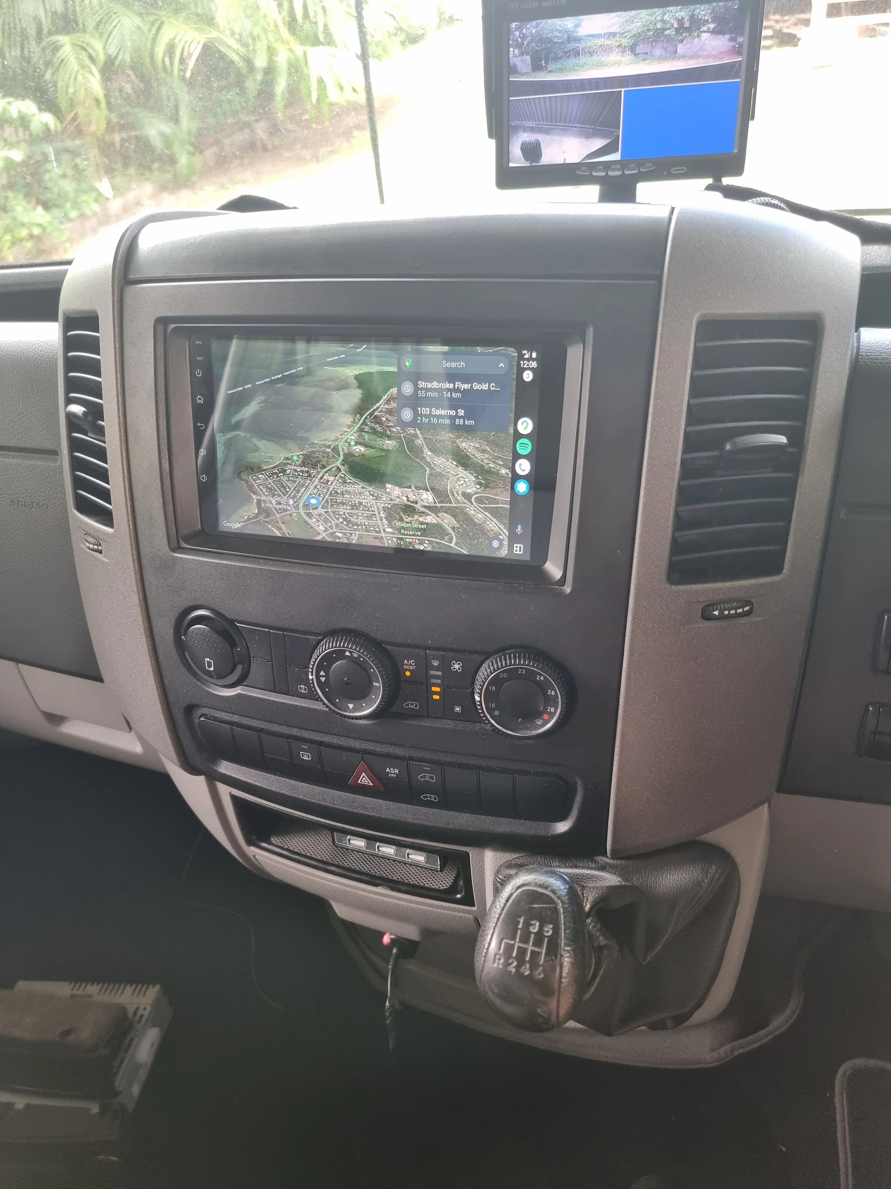 VW Crafter 2006-2015 Wireless Apple CarPlay Upgrade Kit - Image 4