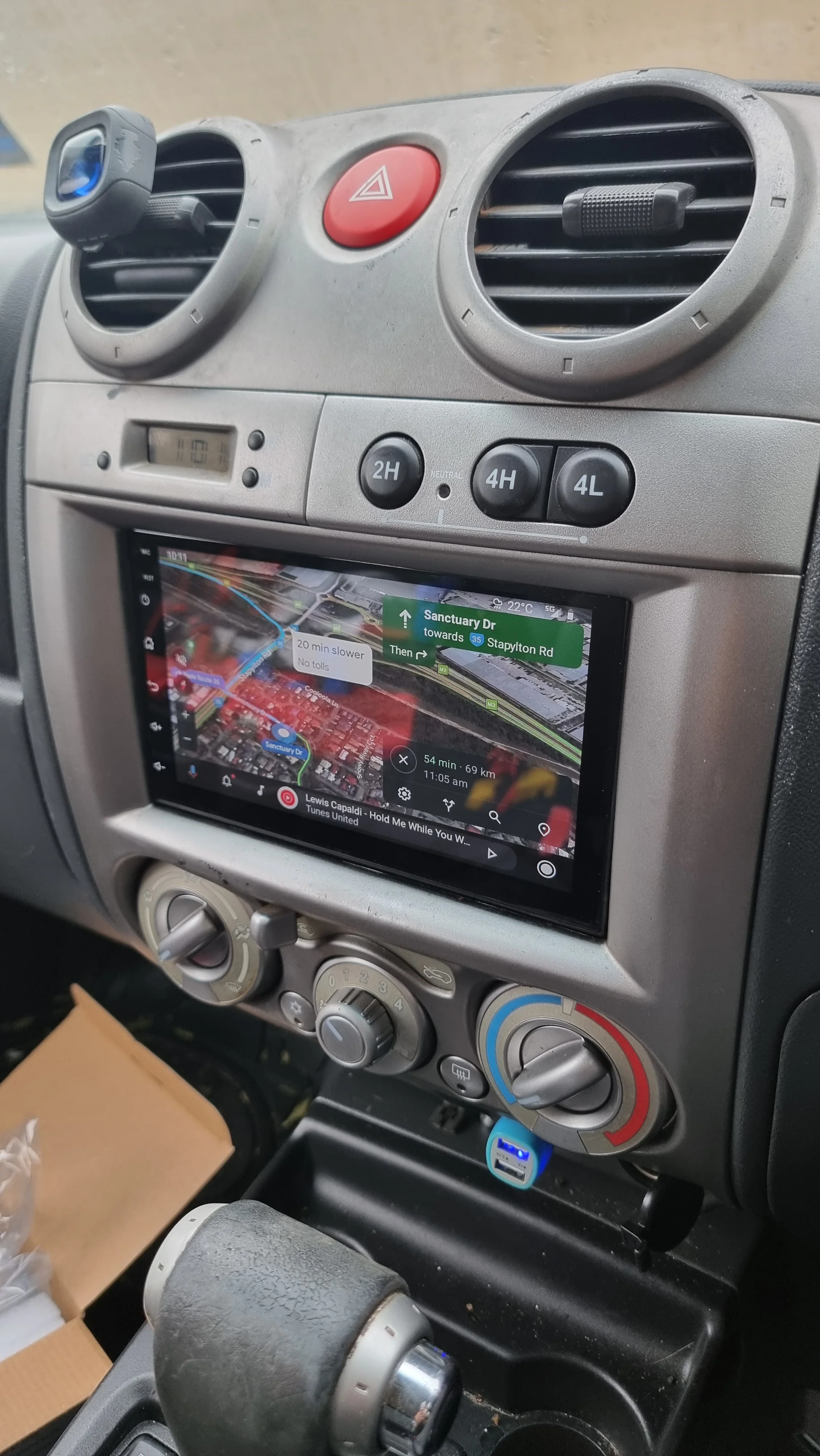 Isuzu Rodeo/Denver 2001-2012 Wireless Apple CarPlay Upgrade Kit - Image 4