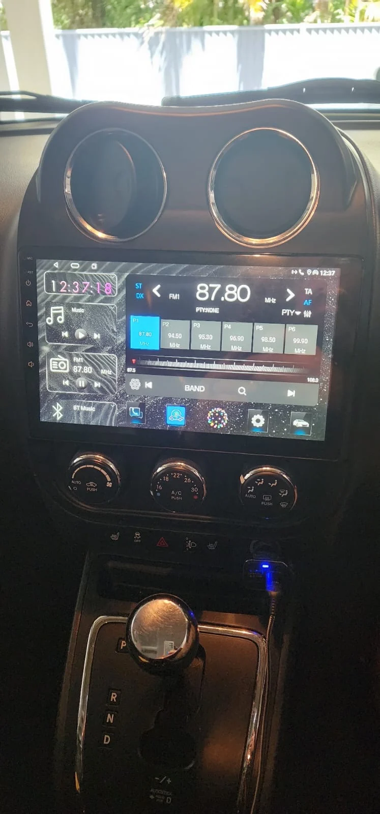 Jeep Compass/Patriot 2010-2016 Wireless Apple CarPlay Upgrade Kit - Image 3