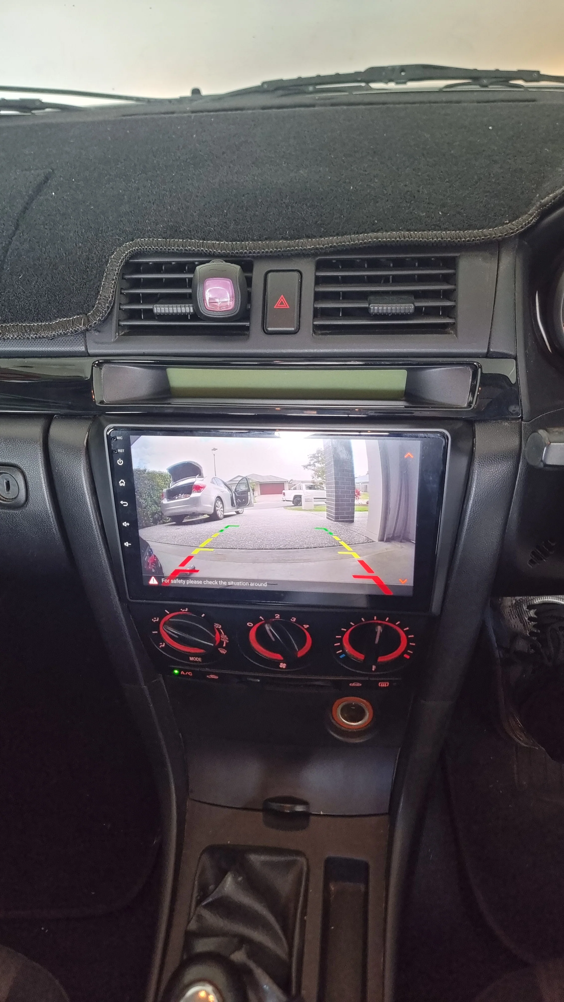 Mazda 3 2004-2009 Wireless Apple CarPlay Upgrade Kit - Image 3