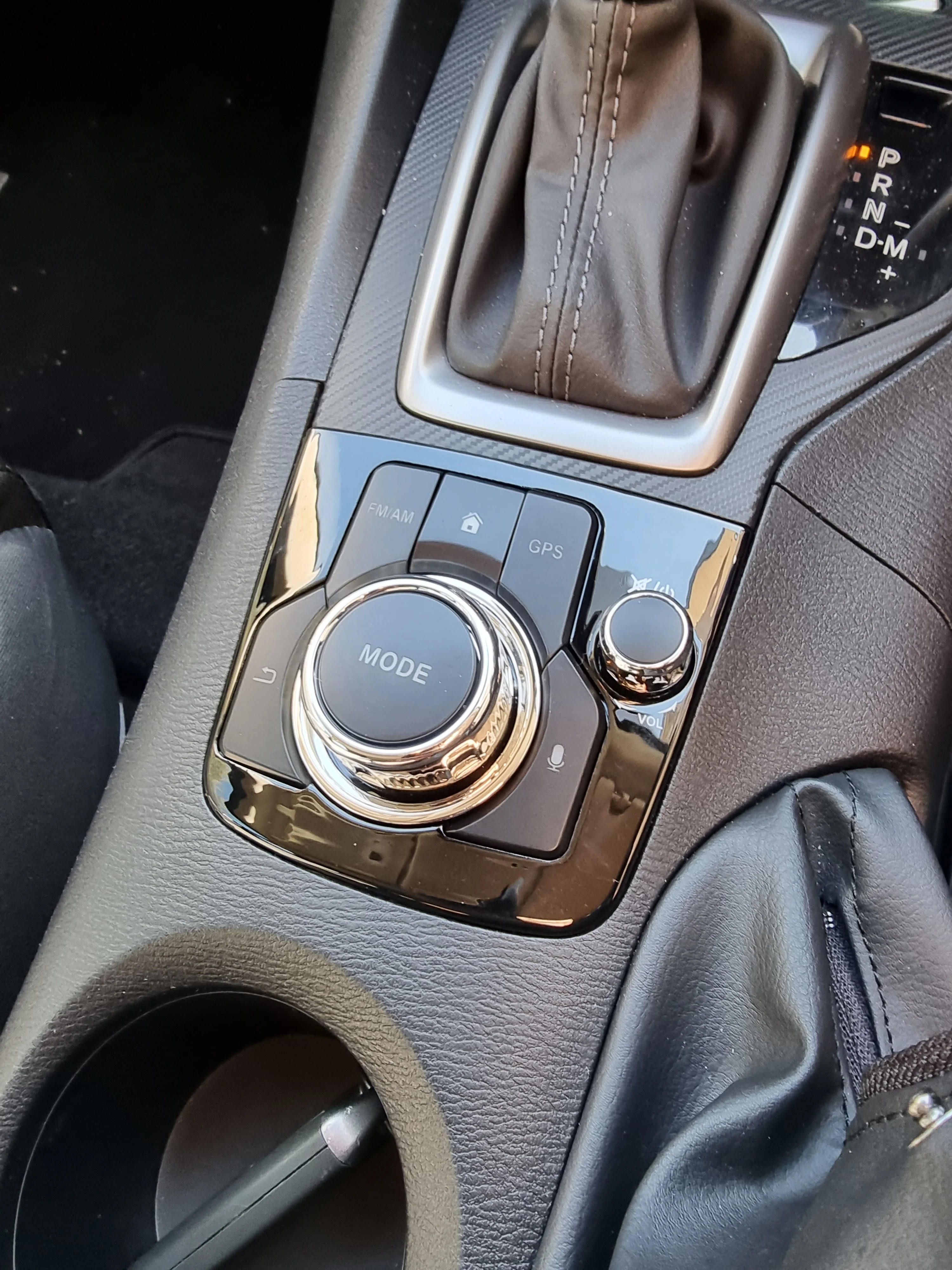 Mazda 3 2013-2017 Wireless Apple CarPlay Upgrade Kit - Image 5