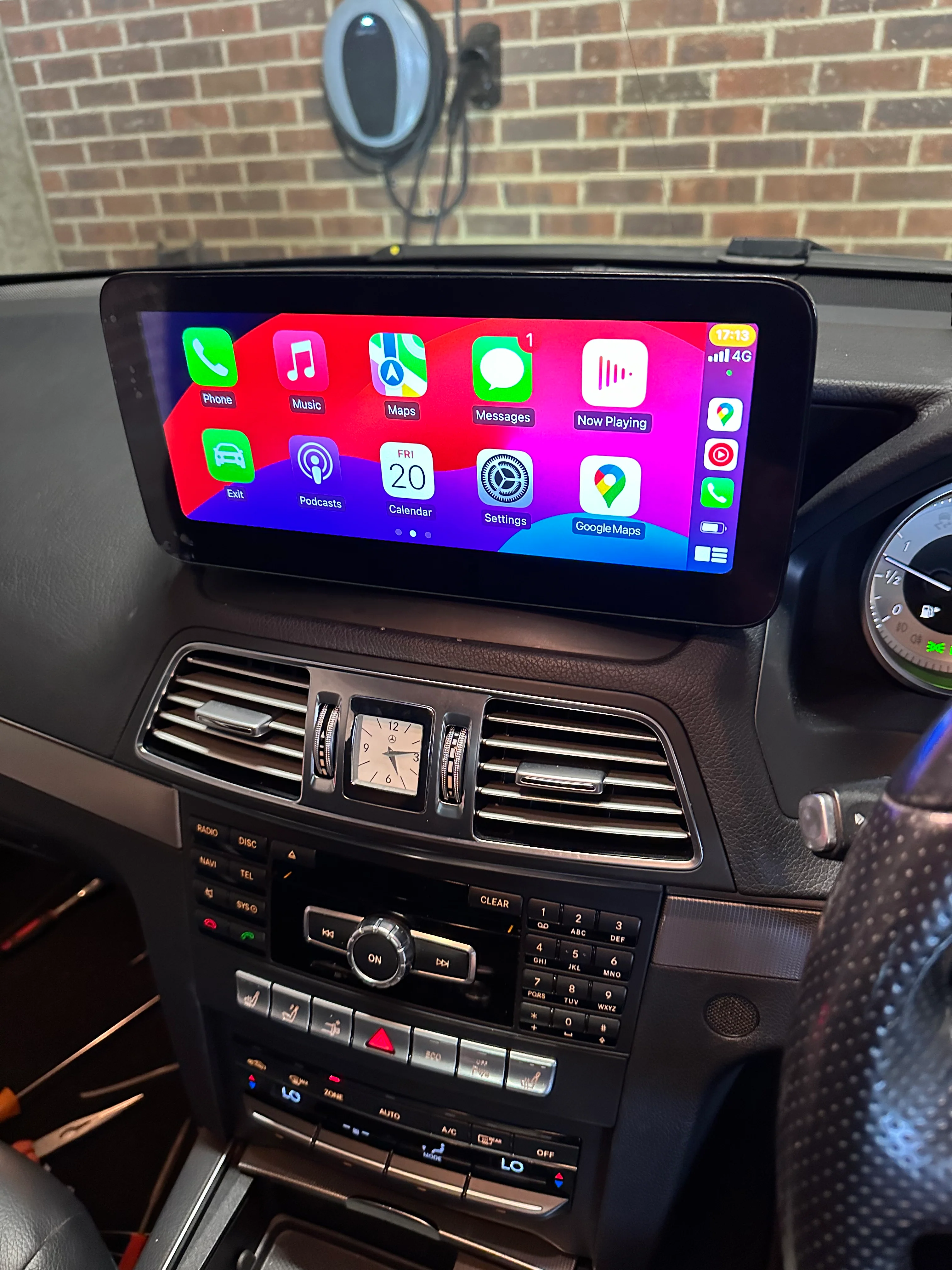 Mercedes E Class 2009-2017 W212/W207/C207 Wireless Apple CarPlay Touchscreen Kit - Image 8