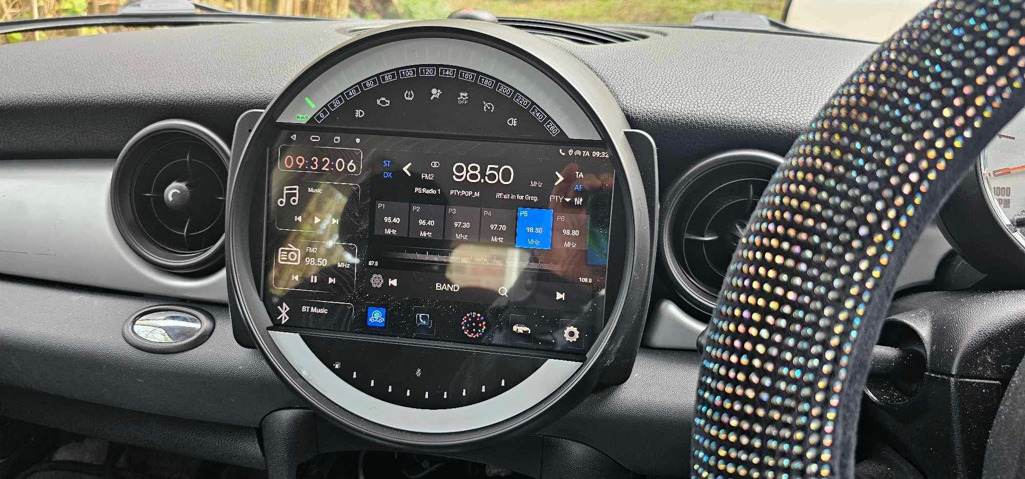 MINI CLUBMAN/COUNTRYMAN Wireless Apple CarPlay Upgrade Kit - Image 3