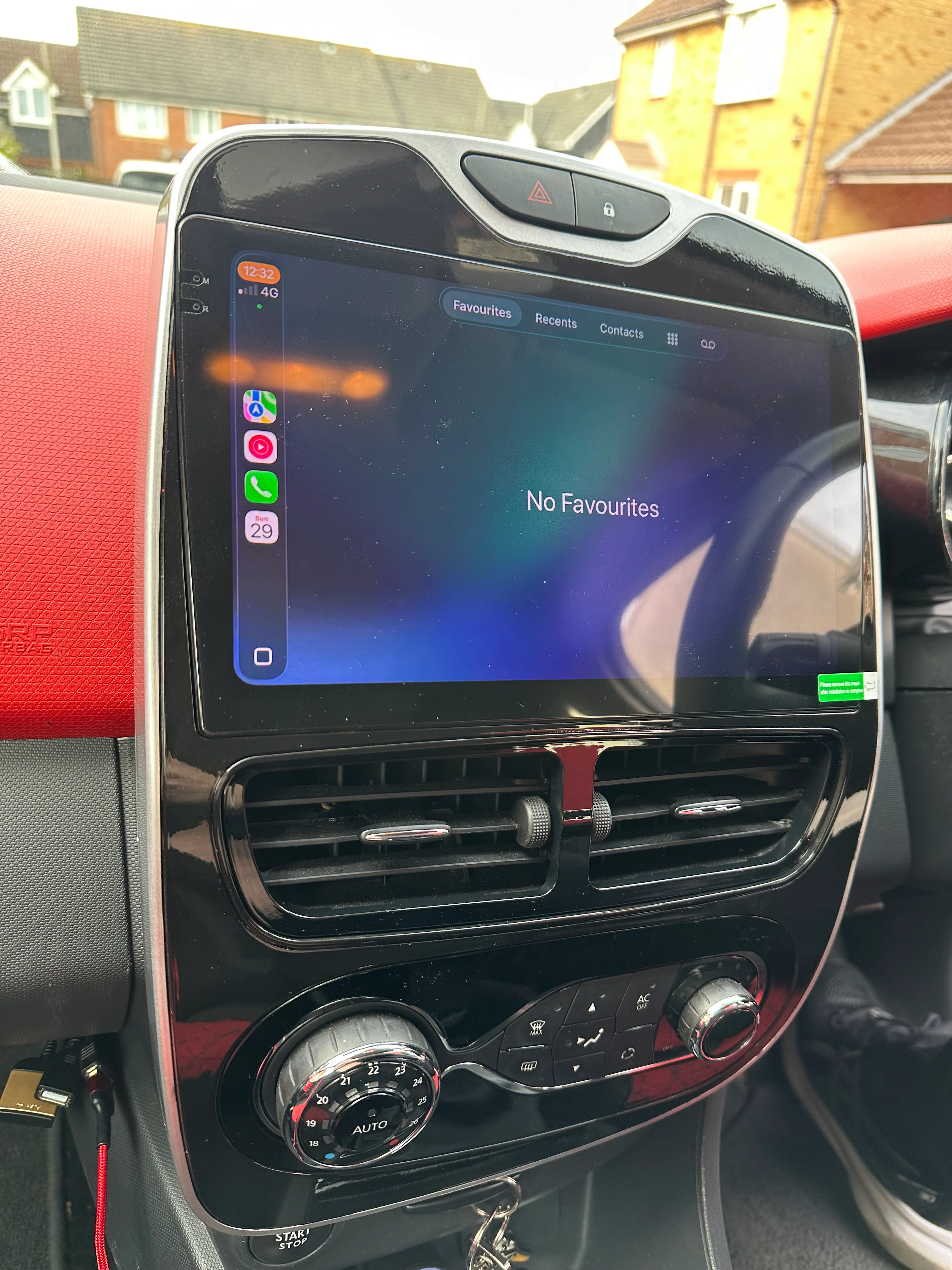Renault Clio 2012-2019 Wireless Apple CarPlay Upgrade Kit - Image 4