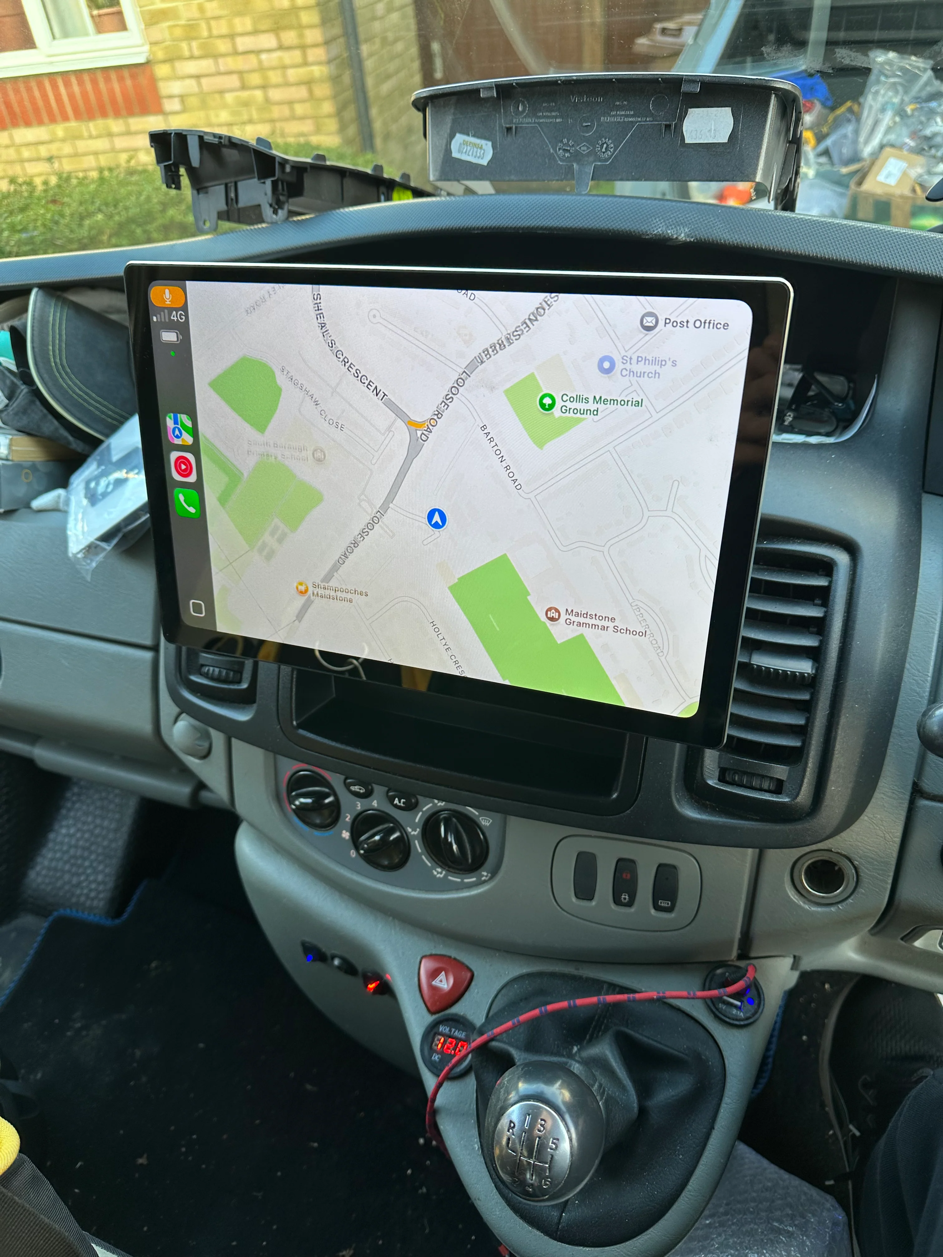 Renault Trafic 2010-2014 Wireless Apple CarPlay Upgrade Kit - Image 4