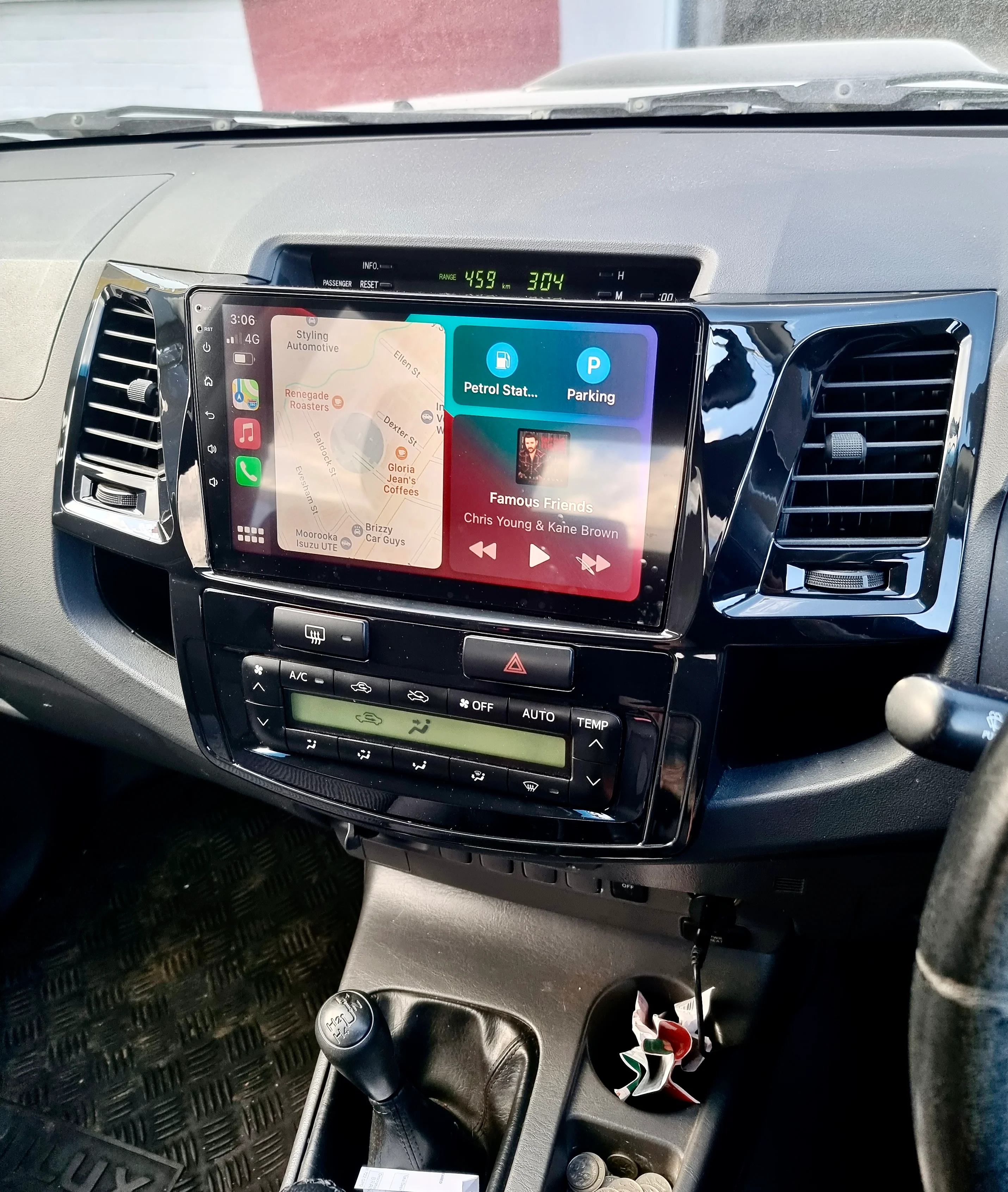 Toyota Hilux 2005-2014 Wireless Apple CarPlay Upgrade Kit - Image 2