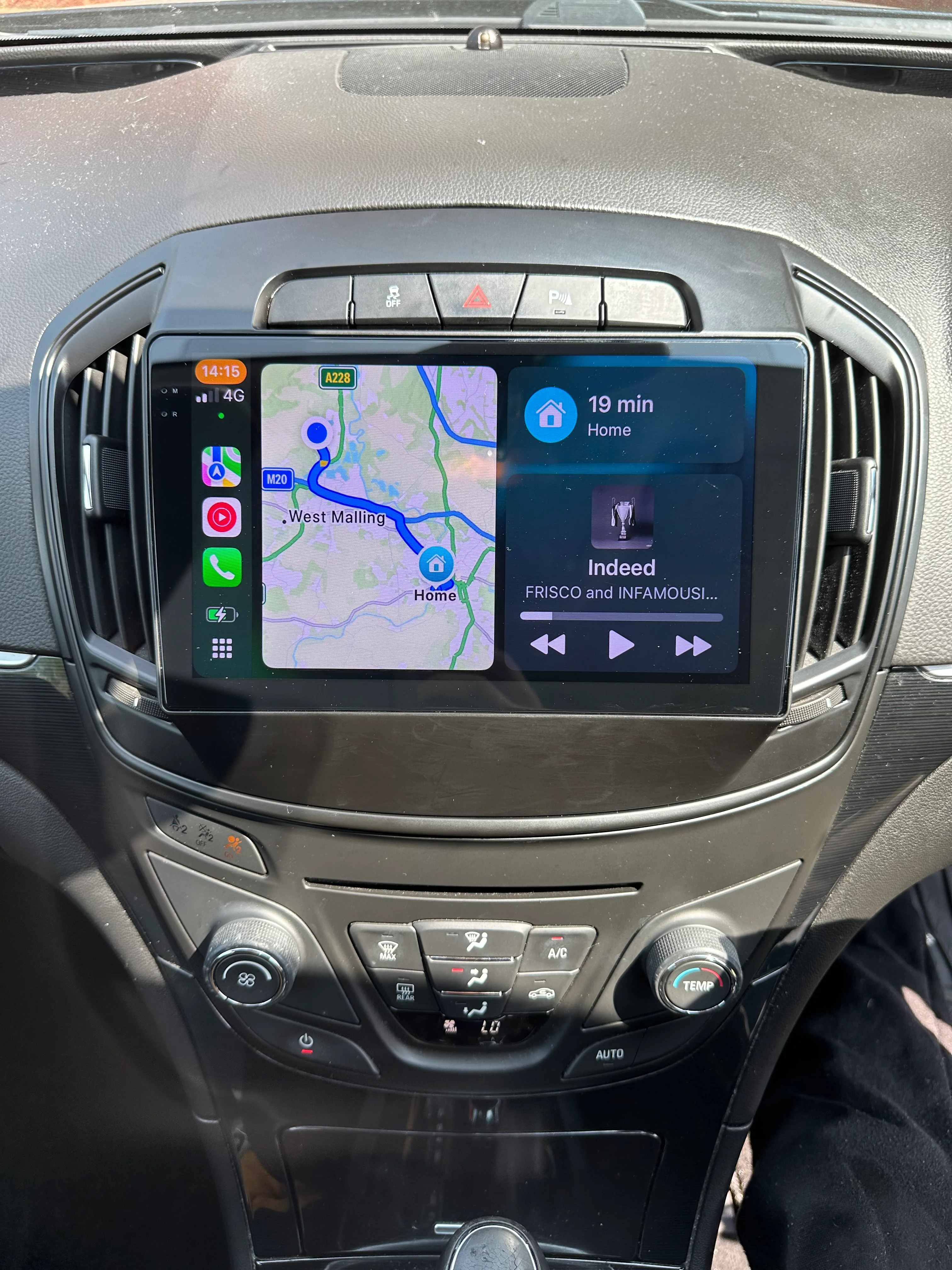 Vauxhall Insignia/Buick Regal 2013-2017 Wireless Apple CarPlay Upgrade Kit - Image 3