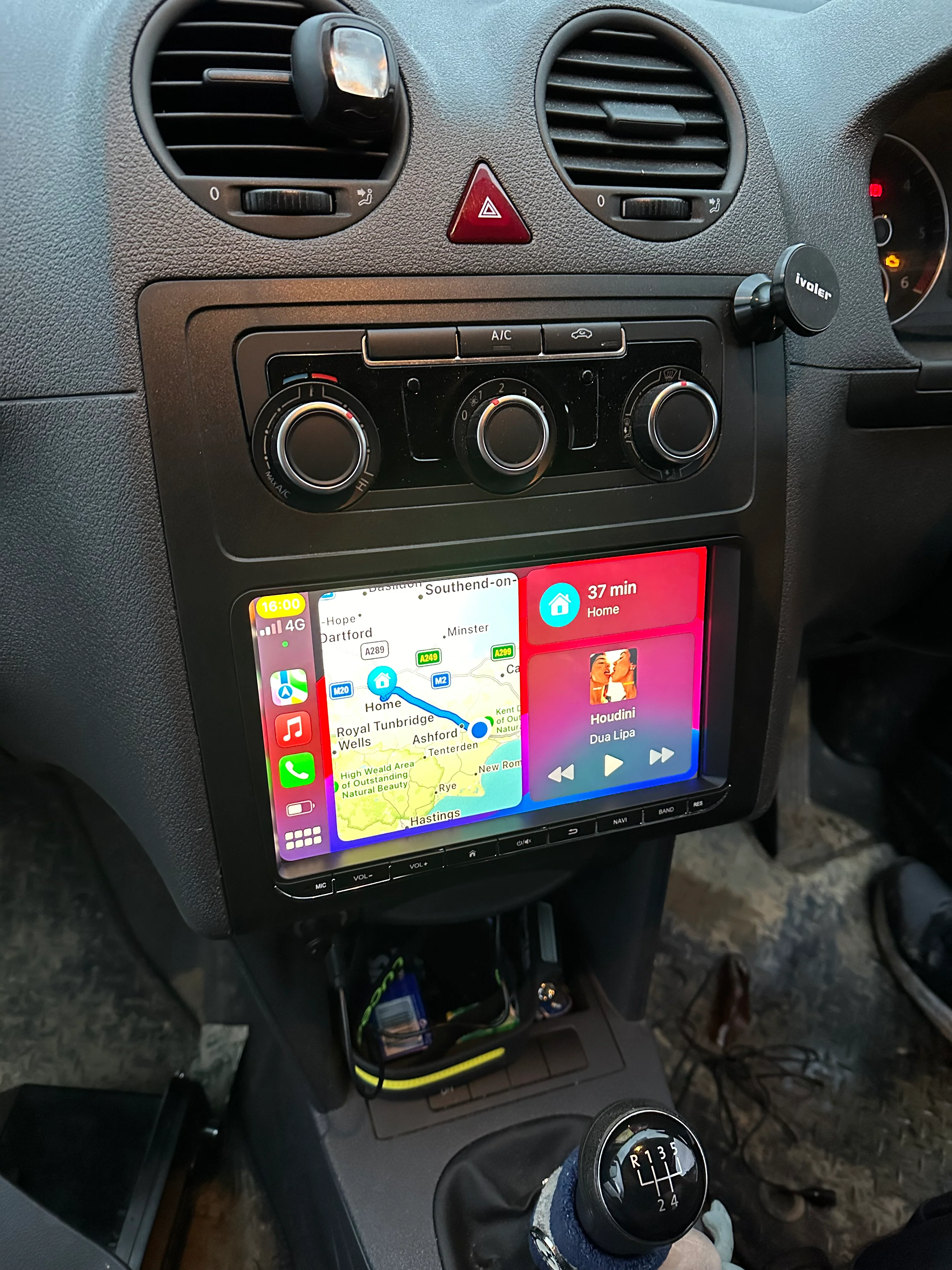 VW Caddy 2003-2020 Wireless Apple CarPlay Upgrade Kit - Image 3